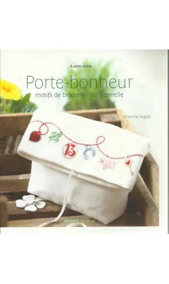 Porte-Bonheur, motifs de broderie tradit