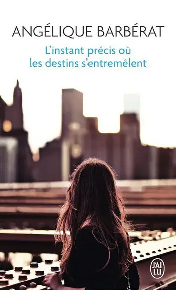 L'instant précis où les destins s'entrem